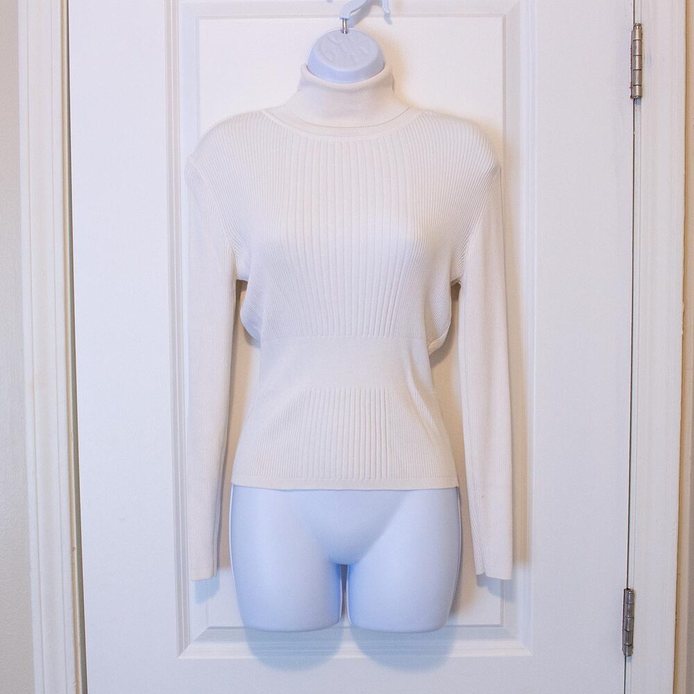 S Carlisle White Ribbed Turtleneck Sweater Top 90s 80s Layering Piece Academia